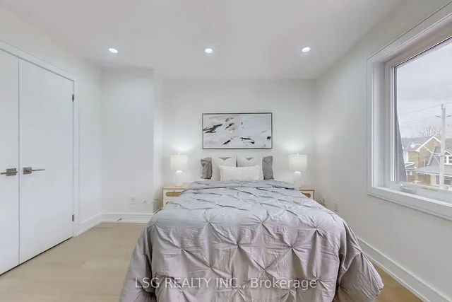 Additional image 22 of 868 Shaw St