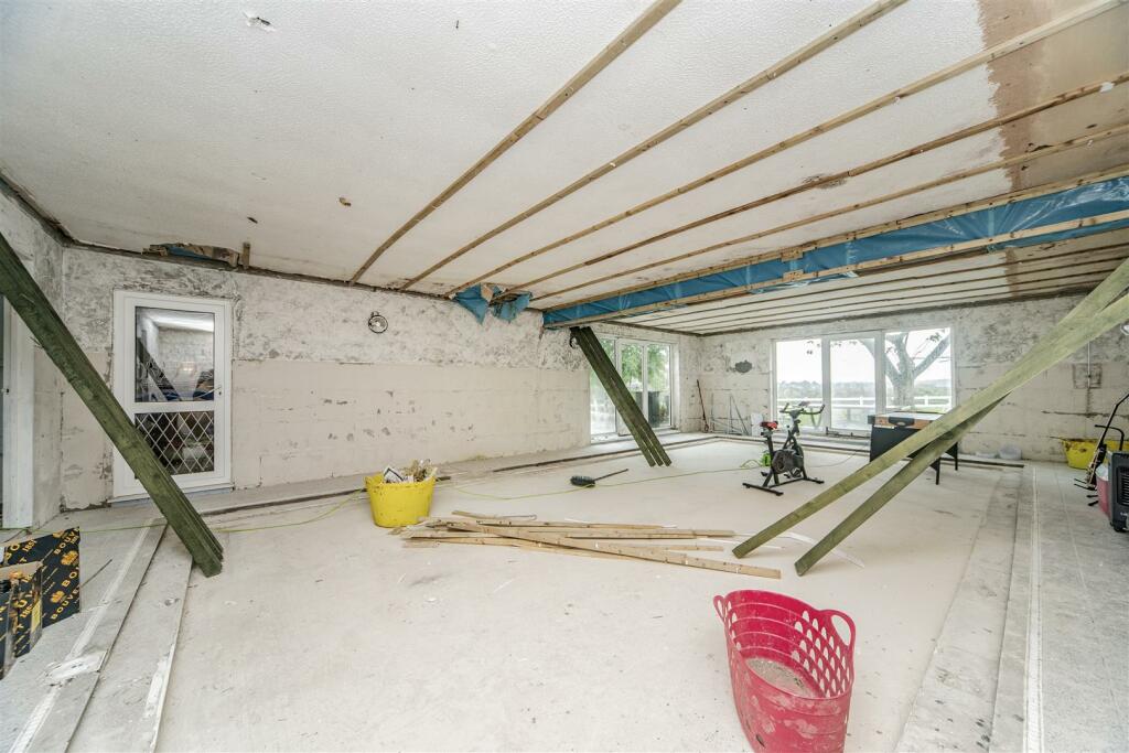 Additional image 30 of Gilbert Lane East, Barry