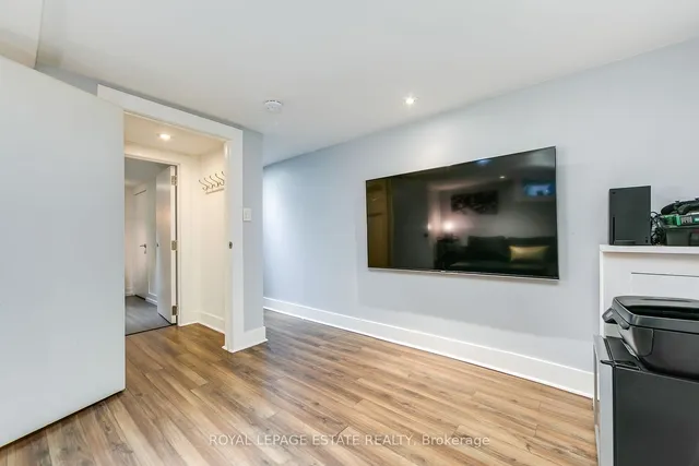 Additional image 31 of 438 Maybank Ave