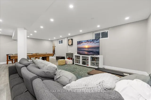 Additional image 30 of 27 Elmira Dr