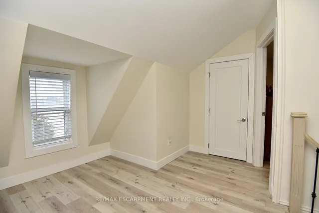 Additional image 22 of 2546 Wilson St