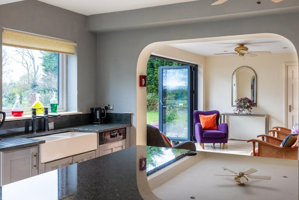 Additional image 9 of Links Hey Road, CH48