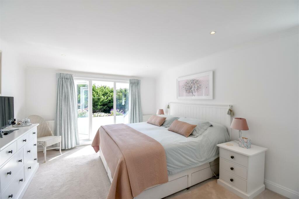 Additional image 10 of Beach Road, Swanbridge, Penarth