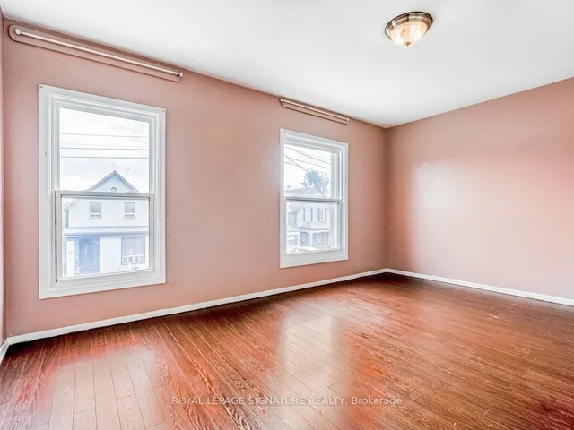 Additional image 23 of 113 Tisdale St