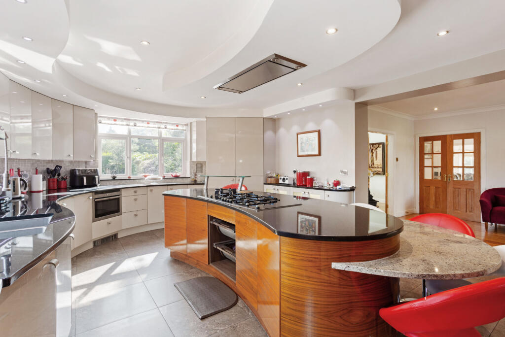 Additional image 3 of Curzon Park North, Chester, Cheshire West and Ches, CH4