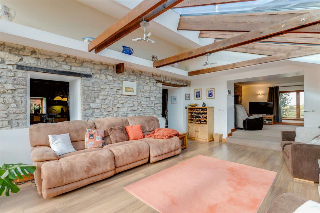 Additional image 25 of Kwisha, The Germonds, Watery Lane, Welsh St Donats, CF71 7SS