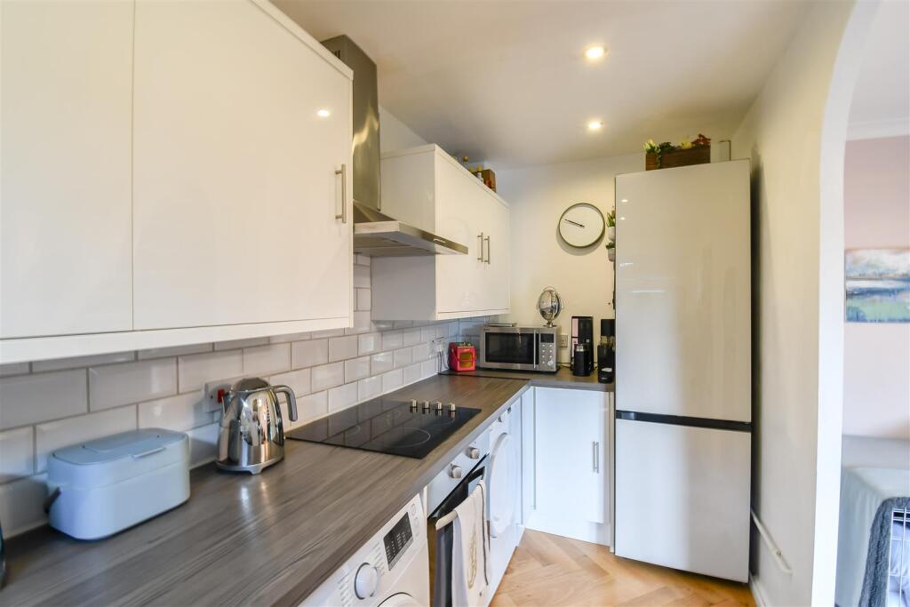 Additional image 15 of Enfield Drive, Barry