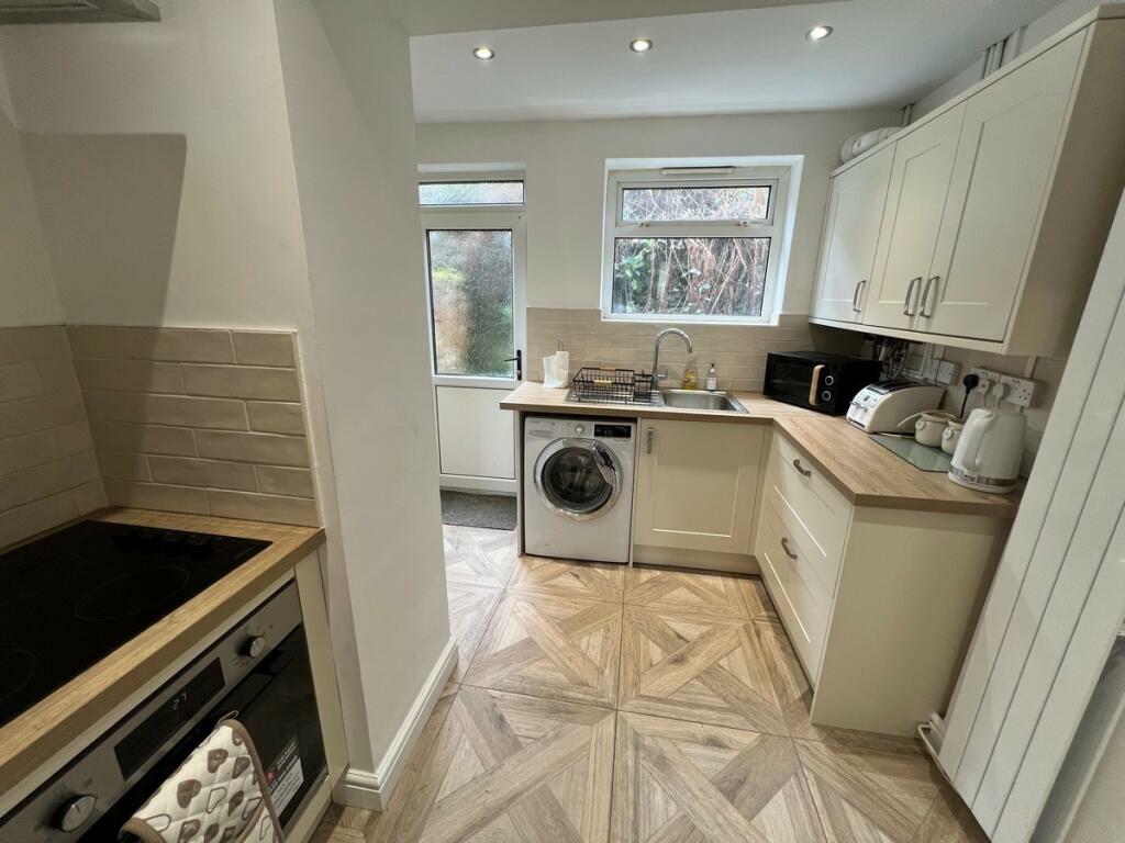 Additional image 5 of Hendre Gwilym, Tonypandy, CF40