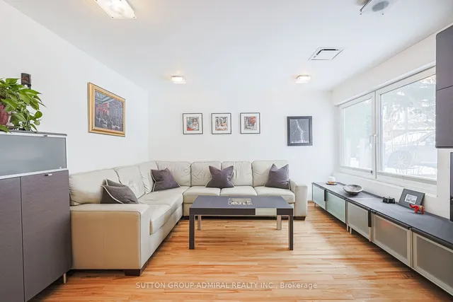 Additional image 4 of 221 Churchill Ave