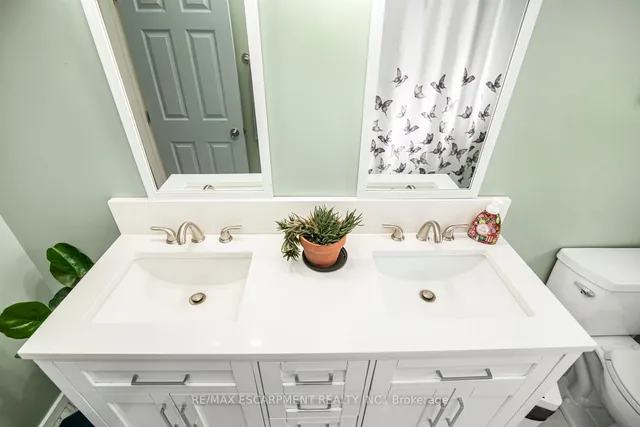 Additional image 17 of 725 Mud St