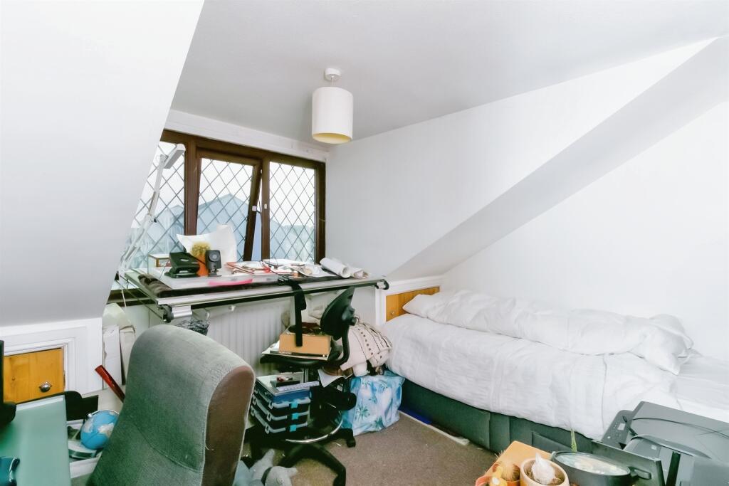 Additional image 11 of Mountbatten Road, BARRY