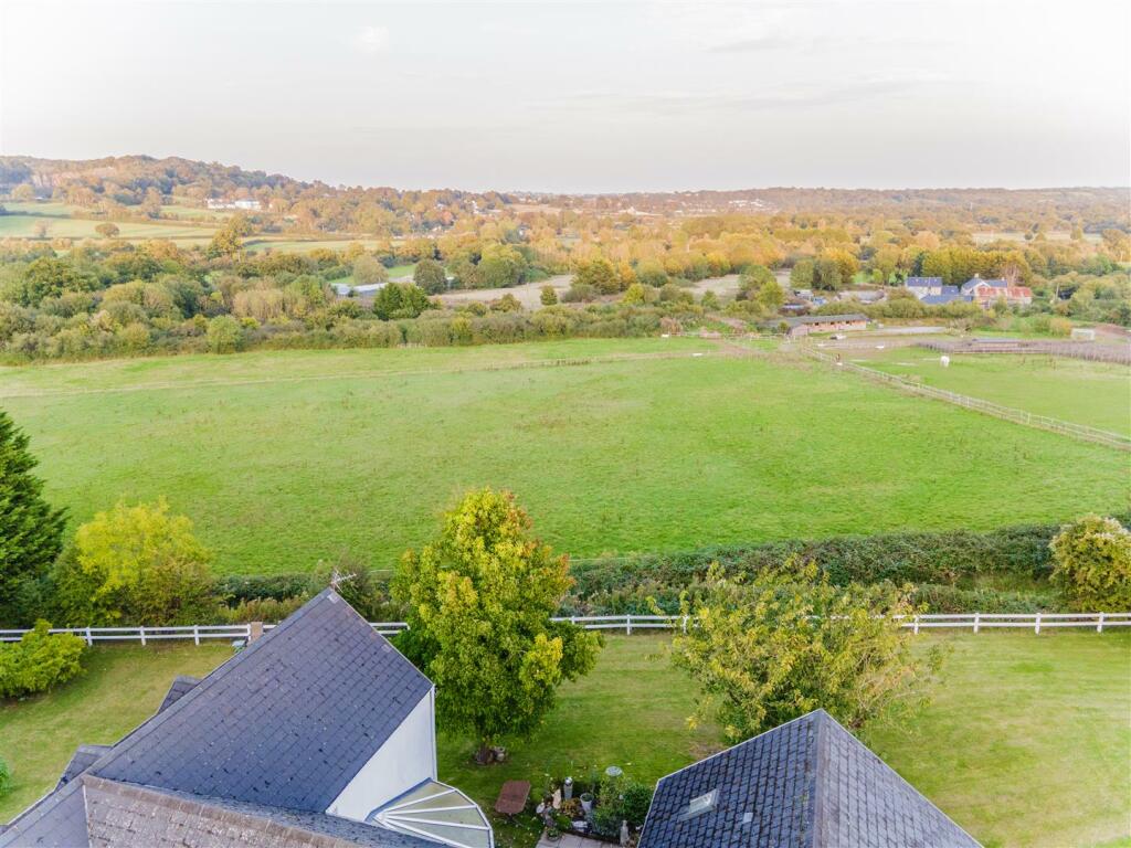 Additional image 67 of Gilbert Lane East, Barry