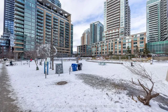 Additional image 29 of 65 East Liberty St Unit 2308