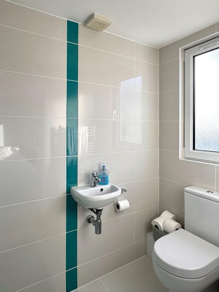 Additional image 17 of Lavernock Road, Penarth