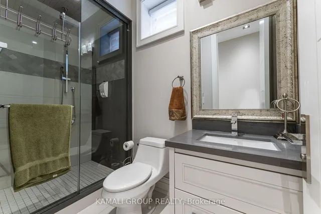 Additional image 38 of 280 Poyntz Ave