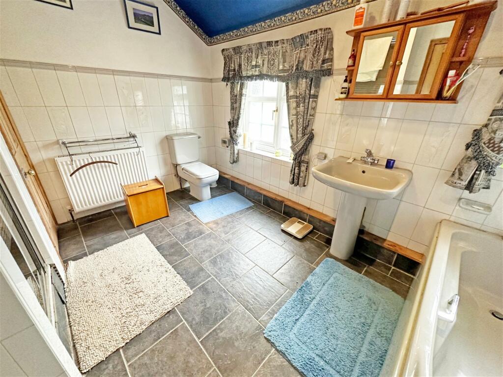 Additional image 17 of Station Road, Wythall, B47 6AA