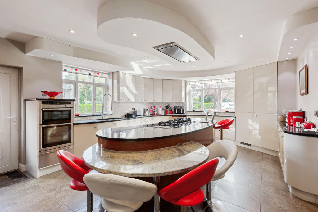 Additional image 4 of Curzon Park North, Chester, Cheshire West and Ches, CH4