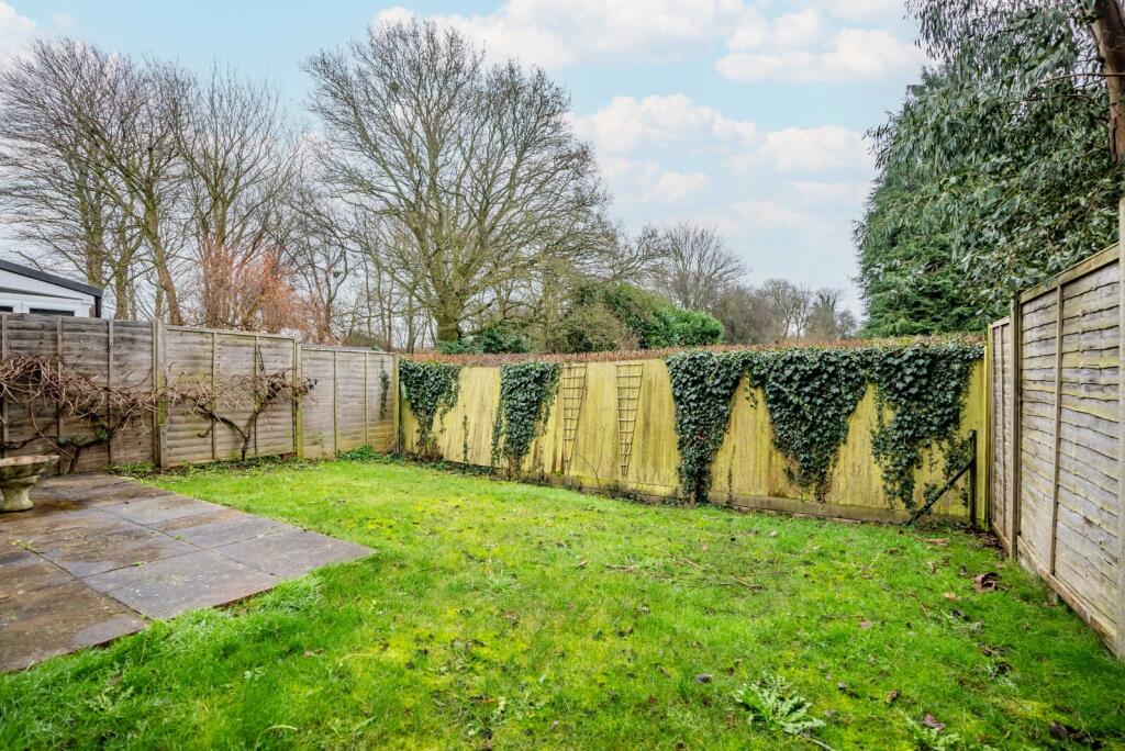 Additional image 3 of Avian Avenue, Curo Park, Frogmore, St. Albans, AL2