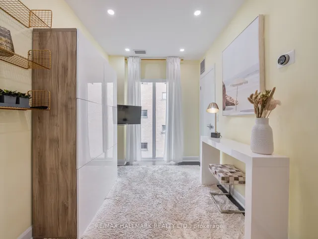 Additional image 17 of 580 Kingston Rd Unit PH4