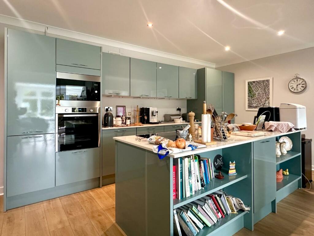 Additional image 6 of Caynham Avenue, Penarth