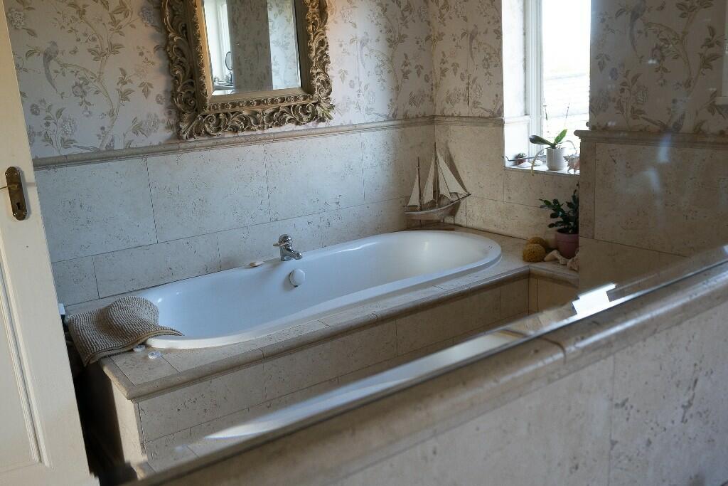 Additional image 40 of Chester Lane, Saighton