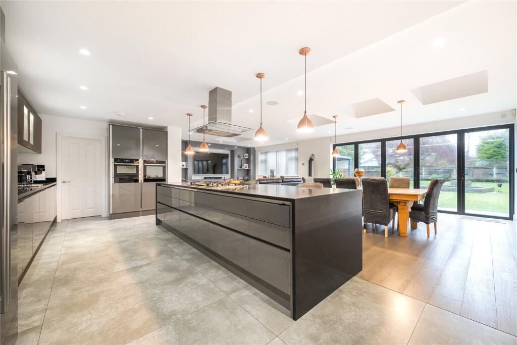 Additional image 27 of Highfield Road, Chislehurst