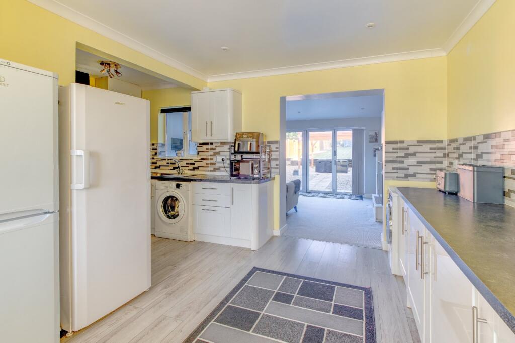 Additional image 4 of The Meadway, Headless Cross, Redditch, B97