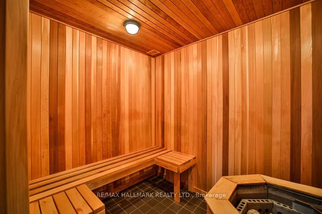 Additional image 26 of 103 The Queensway Ave Unit 413