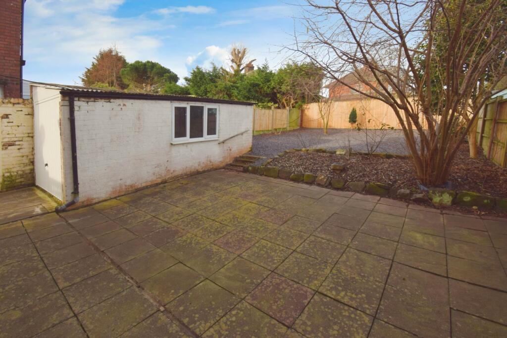 Additional image 21 of Roland Avenue, Bebington