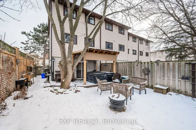 Additional image 23 of 64 Bronte St Unit 11