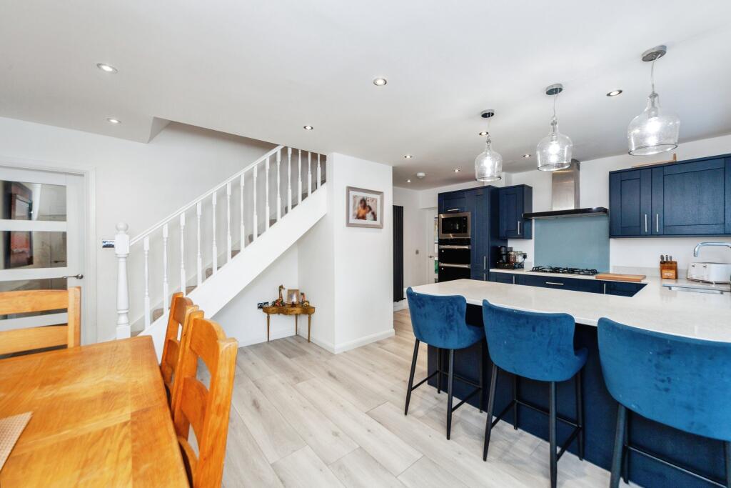 Additional image 7 of Meadowcroft, Higher Kinnerton, Caer, Meadowcroft, CH4