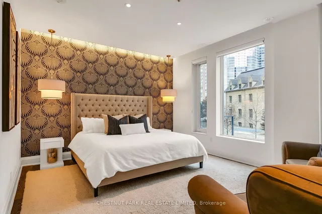 Additional image 19 of 63 St Mary St Unit TH 2