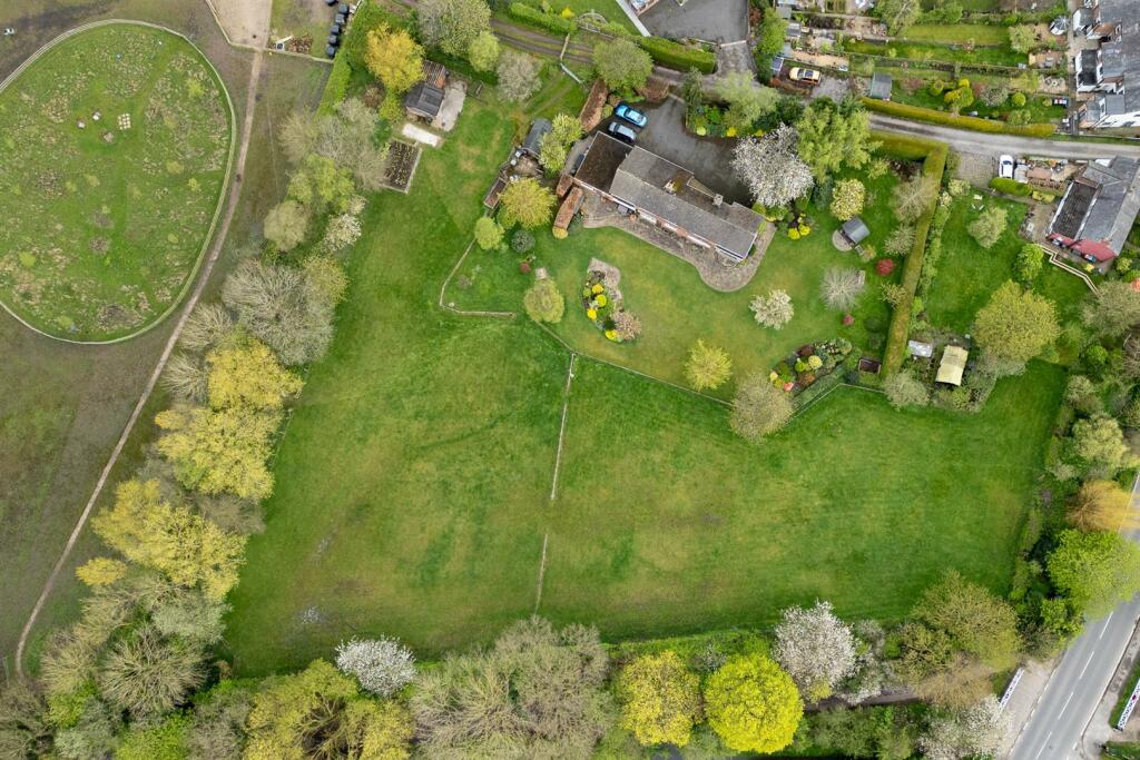 Additional image 35 of Hadlow Road, Willaston, Neston