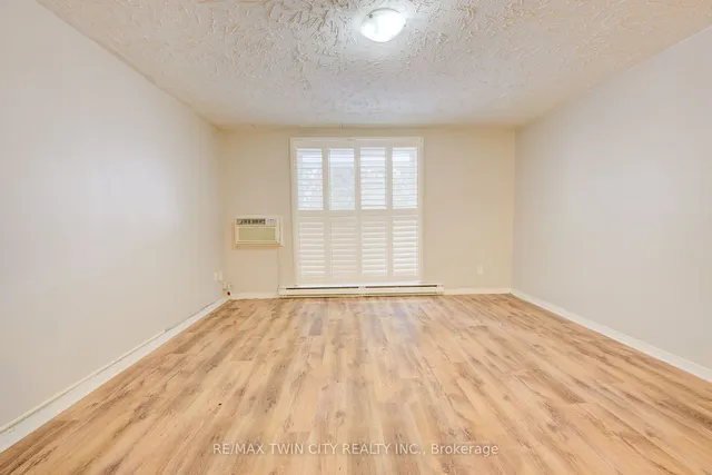 Additional image 11 of 24 Mooregate Cres Unit 202