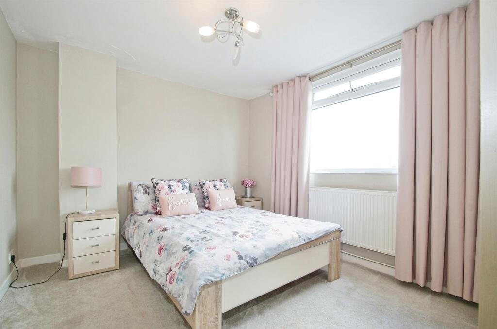 Additional image 11 of Fulmar Road, Porthcawl