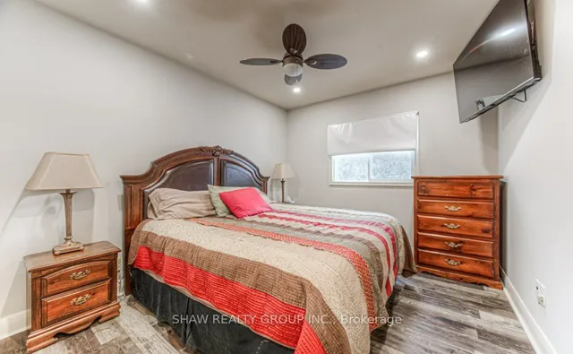 Additional image 32 of 39 Turner Ave