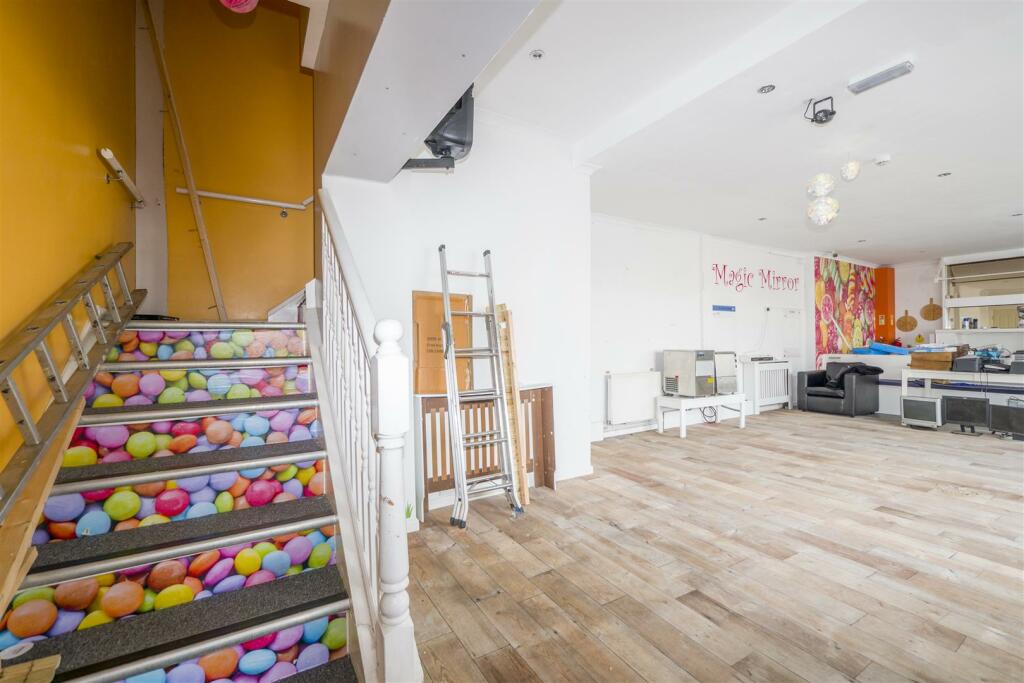 Additional image 4 of Market Street, Barry