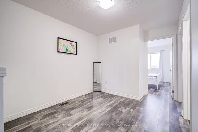 Additional image 21 of 40 Bradbury Rd