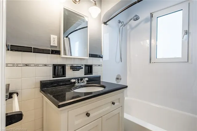 Additional image 21 of 13 Wardrope Ave