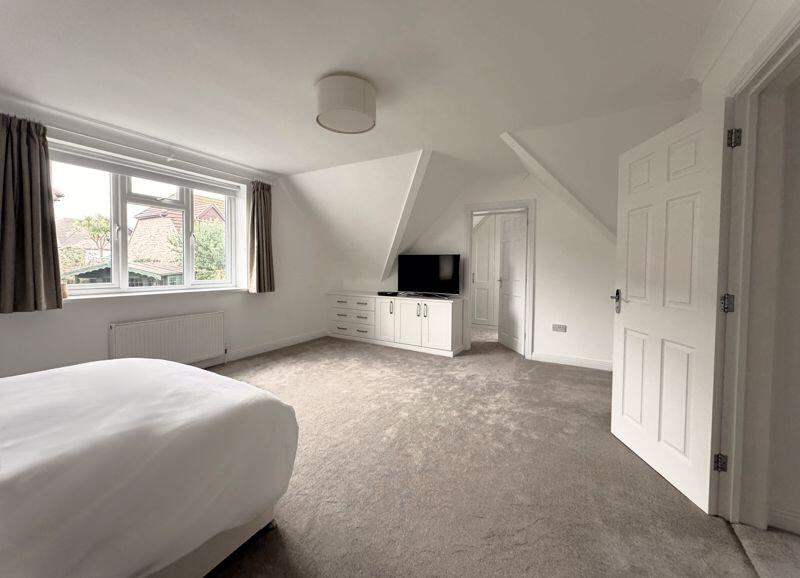 Additional image 16 of CAULDRON BARN ROAD - IMMACULATE 3 BEDROOM DETACHED HOME