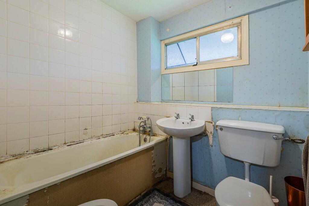 Additional image 14 of Plymouth Road, Penarth