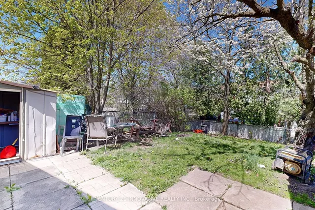 Additional image 39 of 18 Lowry Sq