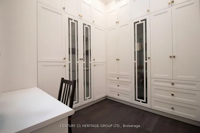 Additional image 27 of 32 Devondale Ave