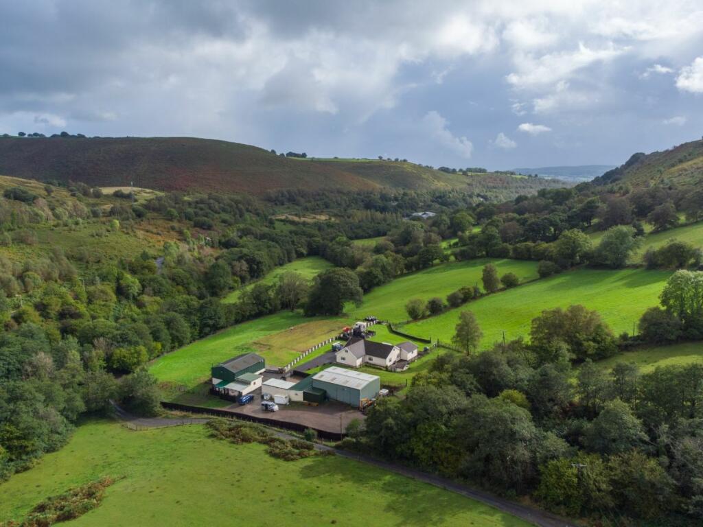 Additional image 77 of Ty'R-y-Wen Farm, Bedlinog, Treharris