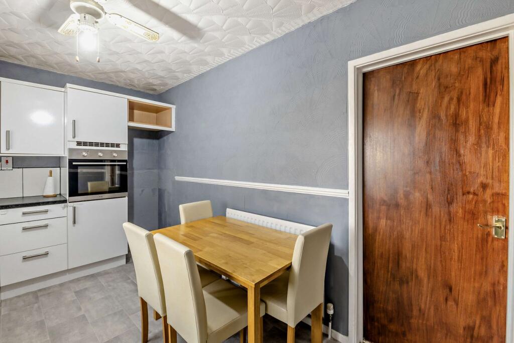 Additional image 6 of Knowles View, Bradford, BD4