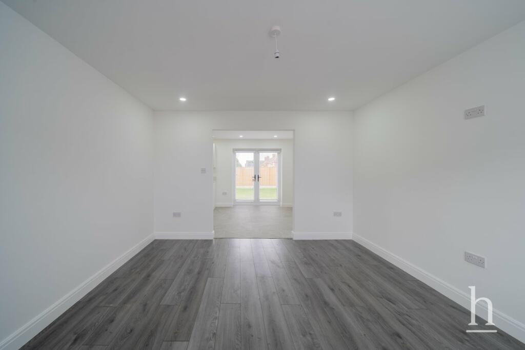 Additional image 14 of Kings Drive, Thingwall, CH61