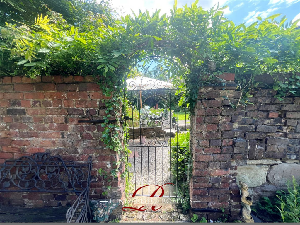 Additional image 21 of High Street, Bagillt