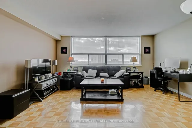 Additional image 3 of 10 Tobermory Dr Unit 1006