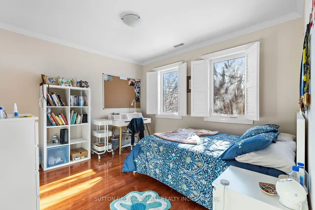 Additional image 13 of 42 Glen Long Ave