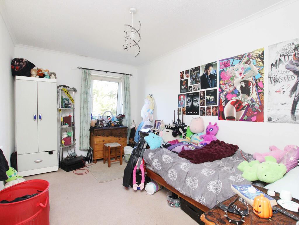 Additional image 5 of Llys Celyn, Cedar Crescent, Tonteg, CF38 1LF